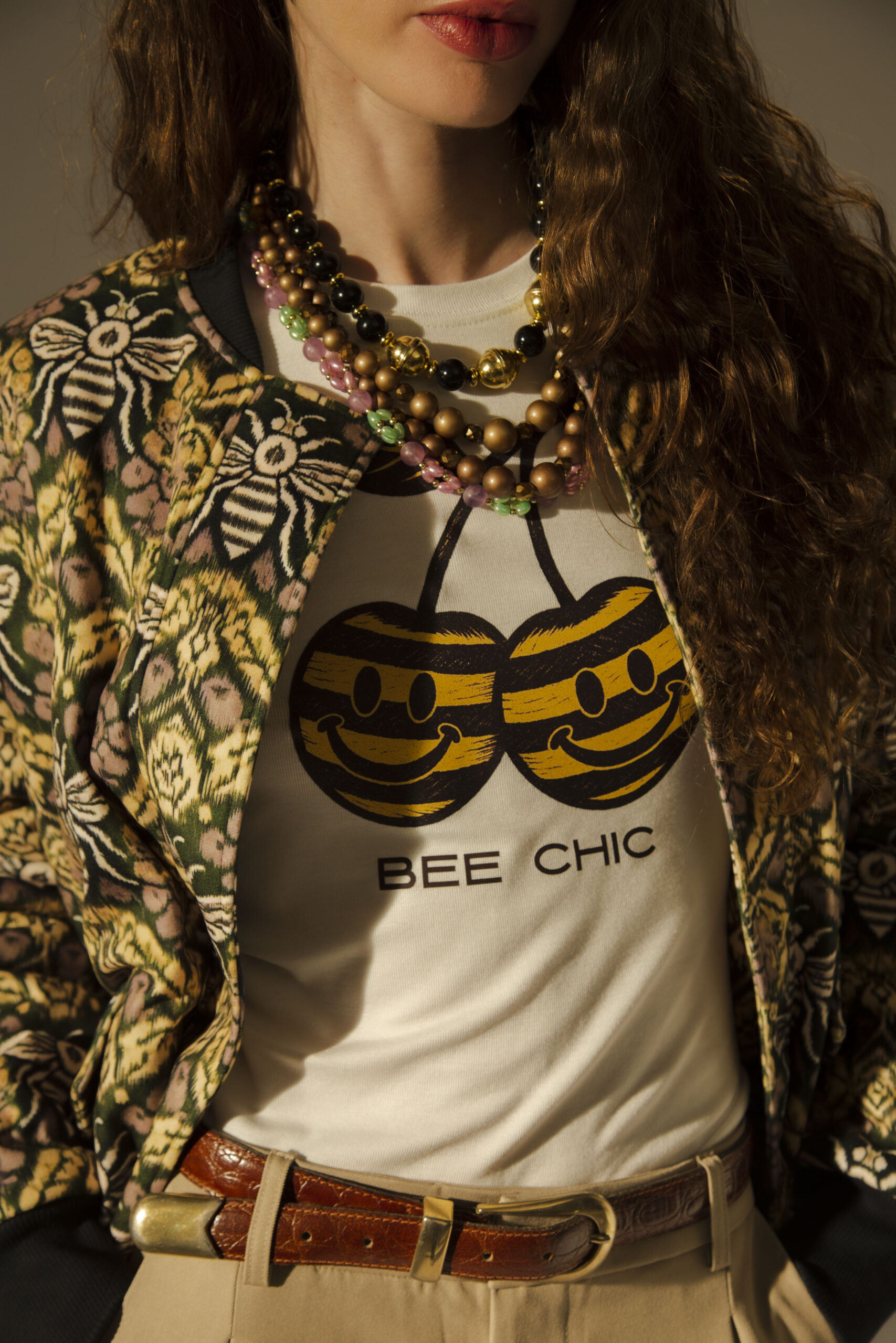Remera Cherry Bee