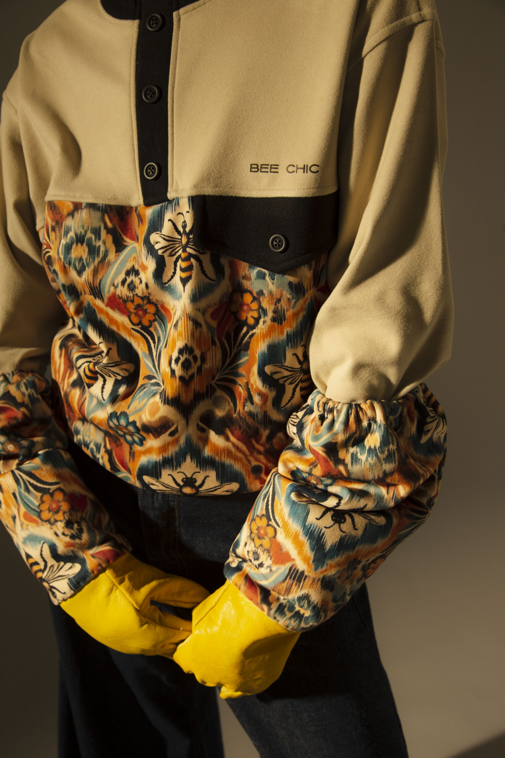 Buzo Ikat Bee - Imagen 3